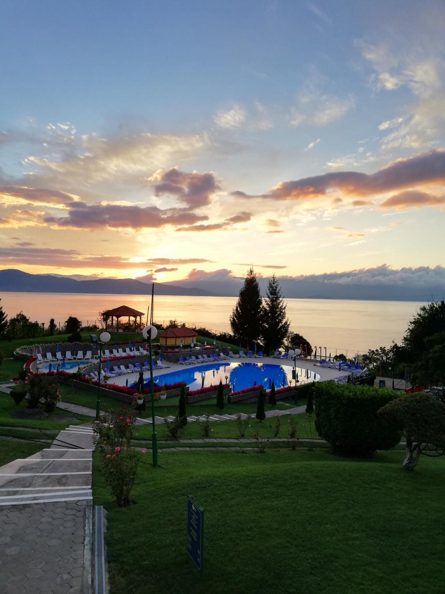 Hotel Makpetrol Struga Esterno foto